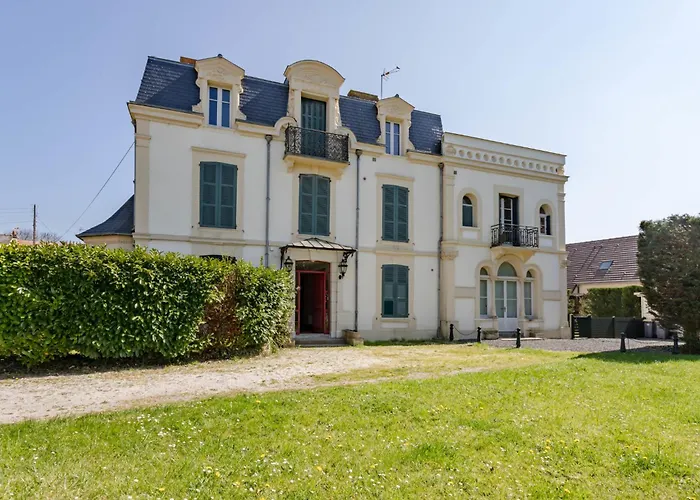 Les Jardins De By Interhome Appartamento